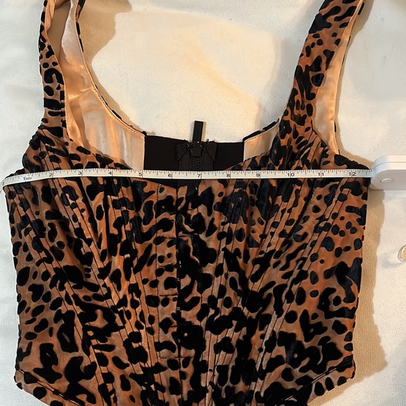 Leopard print corset - Picture 6 of 8